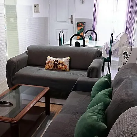 Lejlighed Casa Familiar San Fernando